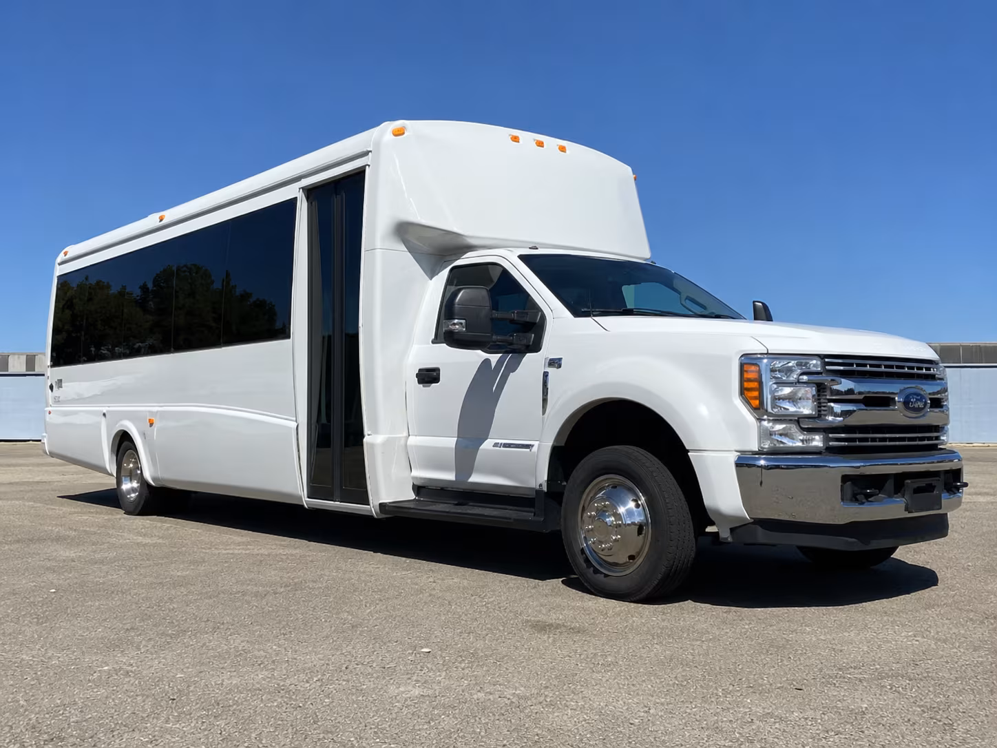 buses for zoo miami and aquarium field trips from broward county schools
