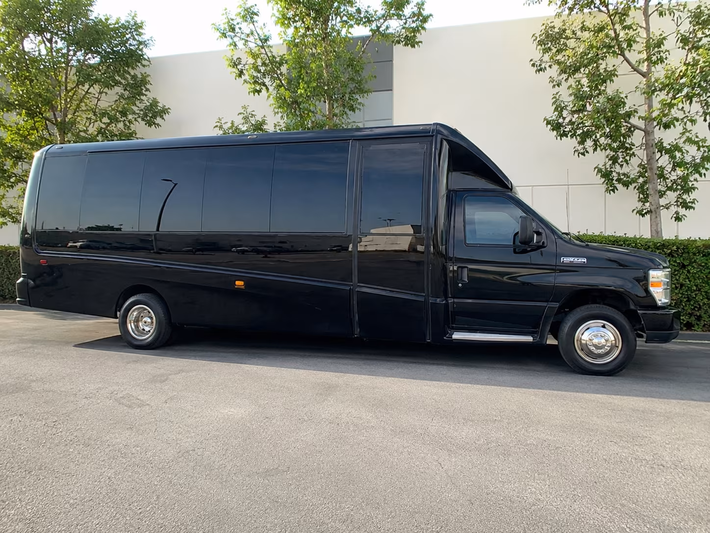 party buses for music festival weekends near sunrise florida